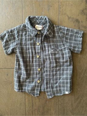 Me & Henry Boys Gray Plaid Gauze Button Front Shirt